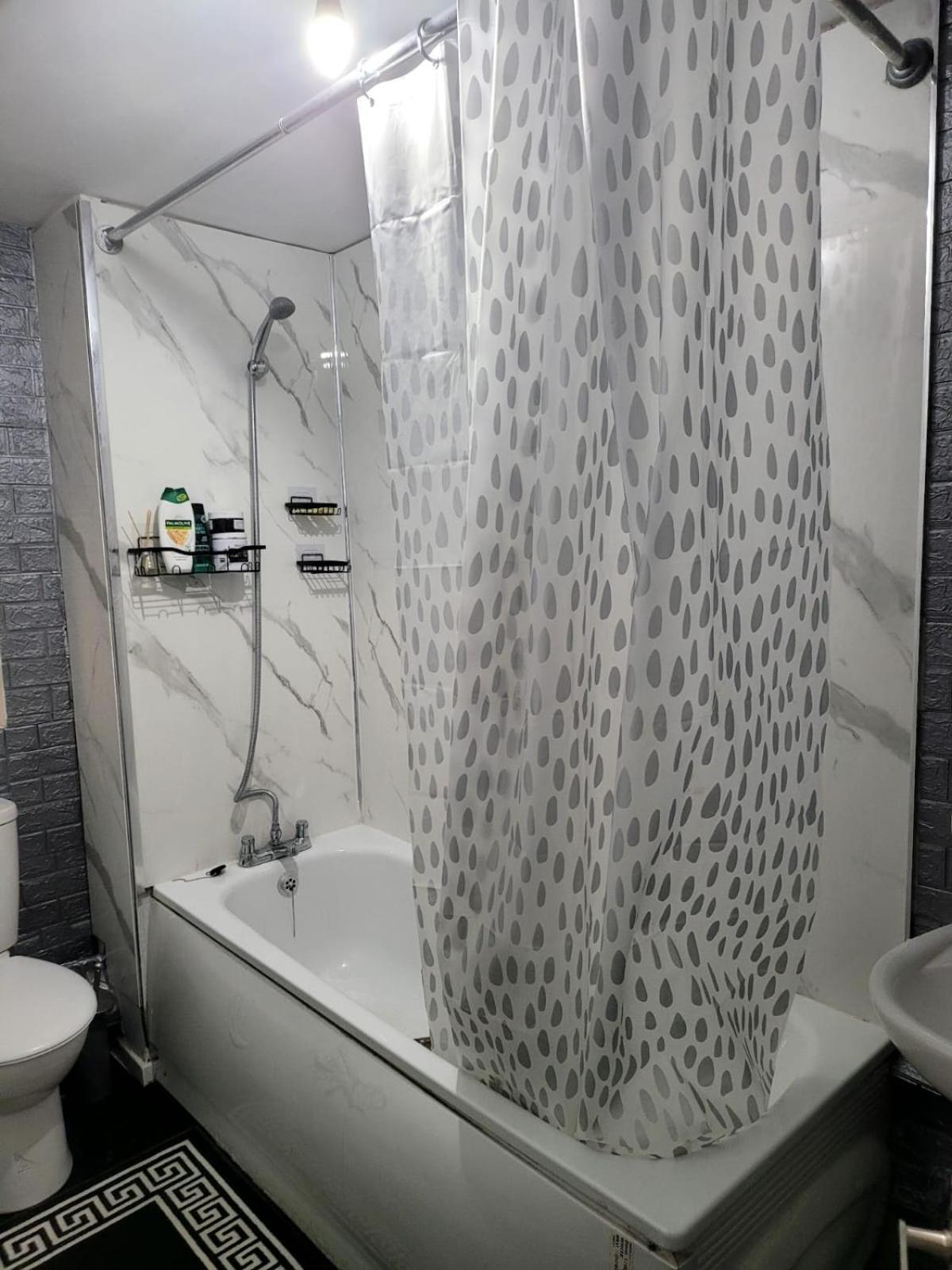 Simplyguests Apartment London Ngoại thất bức ảnh